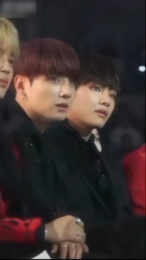 BTS Reaction to Lisa’s Fashion Look 👗✨ | Wow! #bts #blackpink #lisa #reaction #kpop #viralshort #shortfeed | ROUF YT