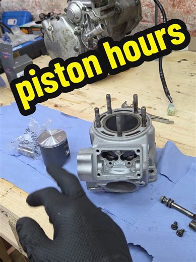 Understanding Piston Hours for Dirt Bikes