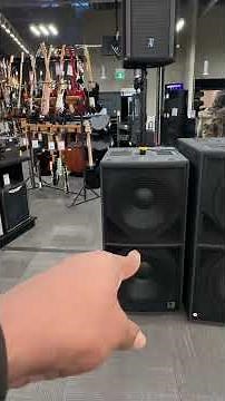 Yorkville SA218S vs Yorkville SA221S