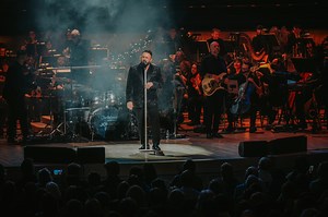 32K views · 786 reactions | I’m incredibly blessed to have opportunities like these last two nights in Edmonton... the talent on this stage was truly exceptional! Thank you to the Edmonton Symphony Orchestra and conductor Ray Baril for welcoming me and the band into your beautiful space. And thank you Edmonton for selling out two nights in a row! | Johnny Reid | Facebook