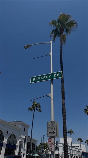 lyciaa ㅤ^ྀི | Trying to be an influencer was exhausting. Algorithms, trends, pressure, comparison… and still no real results. What changed everything... | Instagram