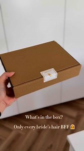 Packing up these pretty pins is honestly one of our favourite things...