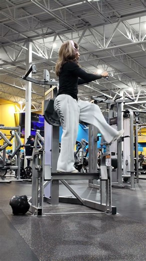 Hip Extension on Multi Hip Machine & Platform