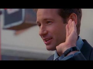 Mulder Scully scene (7x08)- Mulder magic trick