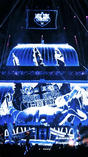 Superslippa超犀利趴 on Instagram: "𝟏𝟎.𝟒丨超犀利趴𝟏𝟒丨𝐃𝐚𝐲𝟏 精華🦖 超夠14的第一天，超過精彩的超級14 中秋有你一起，團聚一堂，趴踢巨蛋🔥 🦖 謝謝一起參與的： @imayday55555 @della_dingdang @troutfresh @911_nineoneone @unus__official @boom4_official @hur_official_ ≡ ꜱᴘᴇᴄɪᴀʟ ɢᴜᴇꜱᴛ ≡ @rickyhsiaoofficial 【20251004 SUPER SLIPPA 超犀利趴14歌單丨Day1】 🎶 KKBOX：https://kkbox.fm/JD56Ch 🎶 Apple Music：https://reurl.cc/OmWn2R 🎶 Spotify：https://reurl.cc/jrKp6D ⎽≡Ξ ⎽≣≡Ξ≡⎽ ≣Ξ≣Ξ⎽ ≣≡Ξ≡≣ ⎽Ξ≣⎽ ​​ 𝟐𝟎𝟐𝟓 𝐒𝐔𝐏𝐄𝐑 𝐒𝐋𝐈𝐏𝐏𝐀 超犀利趴𝟏𝟒 ｜𝟐𝟎𝟐𝟓/𝟏𝟎/𝟎𝟒 (六)、𝟏�