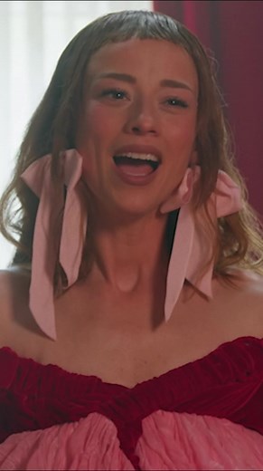 The heat is on to catch another traitor... can they do it again? Watch an all-new episode of #TheTraitorsCanada Tue 9 on CTV. Stream next day on Crave | Traitors Canada