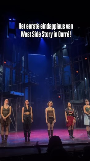 M U S I C A L J O U R N A A L on Instagram: "West Side Story trapt haar run in Carré af! 🇺🇸💃🏽 #musical #westsidestory #theater #theaternieuws"