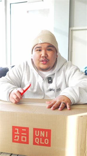 These Chicago winds are crazy #chicago #winter #boston #uniqlo #jacket | chicago in winter