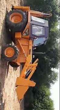 RETROEXCAVADORA MIXTA CASE 580-G 7500 KG