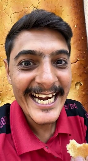 BISCUIT KA DARWAZA?! 🍪🚪🤣 NO LOCK, CHAI CHAHIYE! #shorts #viral #fyp