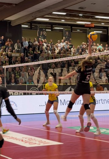 Setter Magic in Volleyball: A Game-Changer