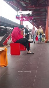 Keberangkatan Commuterline tujuan Angke Via Manggarai di St.Bekasi #commuterline #keretaapi #fyp #fy