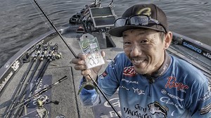 1.4M views · 2.4K reactions | Shinichi Fukae shares his excellent method for wacky and Neko rigging worms. It's super simple and will save lures! | Wired2Fish | Facebook