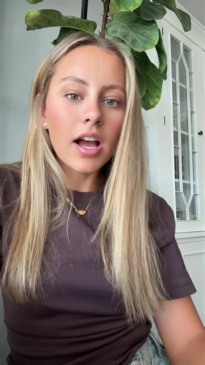 Blonde vs. Brunette: Hair Color Dilemma