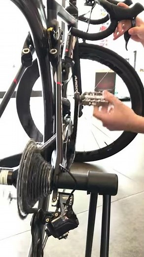 變速一手搞定！Shimano Di2全同步變速改裝完成 BIKEfun拜訪單車