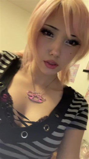 𝔁𝓚🎭 (@lovemasquerade)s videor med 50SACINMYSOCIDGAF - Bladee