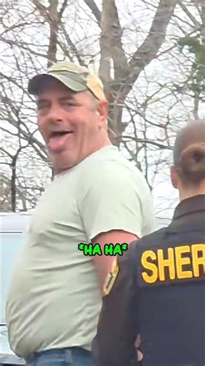 He Had The Right To Remain Silent, He Just Didn't Want To 🤣