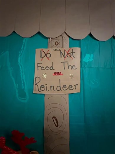 Join Santa for a Magical Holiday Lunch at Rep’s Place! Create unforgettable holiday memories as you enjoy a festive meal and meet the big man himself — Santa Claus! Snap a picture with Santa and capture the moment forever! Each ticket includes: • A delicious kids’ meal • A festive goodie bag • A chance to hand-deliver your letter or wish list straight to Santa • A photo opportunity with Santa Mark your calendar: December 13th, 14th, 20th & 21st 11:00 AM – 2:00 PM Reserve your spot and make this 