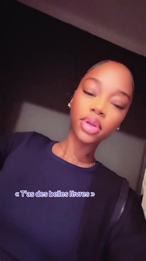 Vidéos de 𝒦ℯ𝓃𝒹𝓇𝒶’ꨄ (@knda_24) au sujet de Pretty Lips