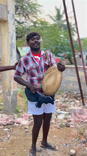 🥁 மணிகண்டன் தப்பாட்டம்.TN.84 on Instagram: "Anna karuvando💥🤩🤩 vibe🥁🎶🎶#trending #vairal #thappatam #dramset #koomapatti #manikandan #thappattam❤️‍🔥🥁💥 #thappattamvibes #thappattam❤️‍🔥🥁💥 #millionviews❤️ #thappattam million#trending"