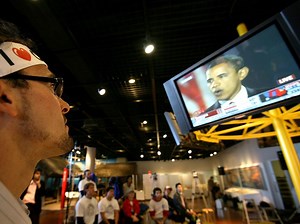 世界で起きていることを知りたい人必見！Netflixの「学べる系」ドキュメンタリー作品9選 | フロントロウ