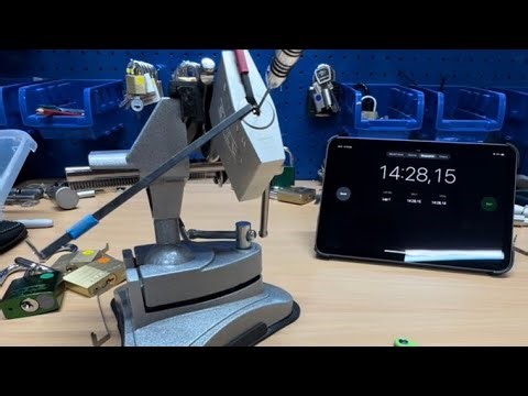 [22] Blue Whale Locksport Challenge - sub 10 minute?