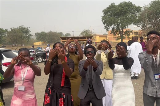 Yes we’re promoting an opera… This is your sign to come watch MERLIN 🪄#Merlintheopera #watchout