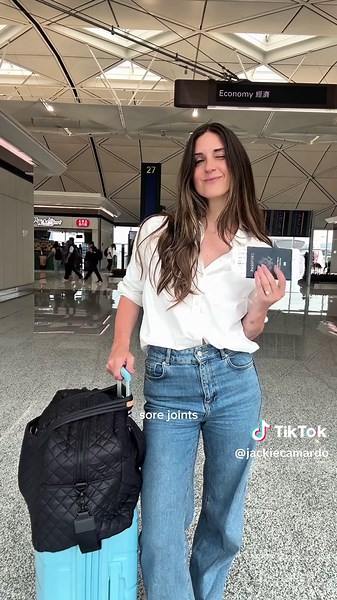 my post-travel reset routine with @Vital Proteins Shop #VitalPartner ✈️ long flights, dry skin, sore joints… coming home used to wipe me out. These days, I ease back in with a few grounding habits, and one of them is my daily collagen✨ I add a serving of Vital Proteins' Collagen Peptides to my post-travel smoothie every morning to support my hair, skin, nails, and joints**, and to feel like myself again, even when I’m hopping time zones 📍 Whether I’m unpacking or planning the next adventure, th