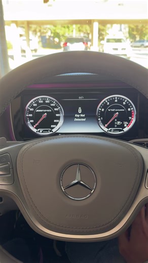 Help Needed for Mercedes AMG Issues