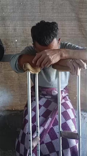 please don't forget to donate to us via the donation link is in the bio go fund me or paypal t I've been wanting to experience the Gulf Lagoon 31 pool ever since I saw it from my airplane window last year and my dreams have finally come true. The best pool in Orlando. 3410 #eppersonlagoonflorida #orlandoflorida #TravelTikTok #travelbucketlist #fypviral