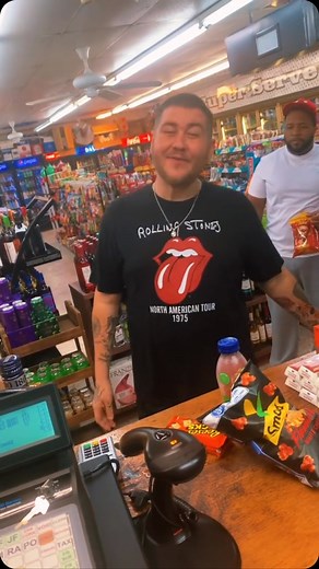 Bear Bailey on Instagram: "Till Summer Comes Around by @keithurban #cover #music #gasstation #blessed #love #unity #friends #family #art #instagood #merrychristmas #loveoneanother"