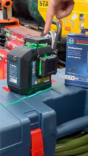 127K views · 1.8K reactions | Conozcan el nuevo modelo #nivellaser 360 Bosch , recordemos que #Bosch tiene una linea especializada en Medición  Compralo en línea: https://herramientaelectrica.mx/search?q=Nivel%20360* $9,299.00 mx Compralo en Tienda : Av Plutarco Elías Calles 1331 Nativitas CDMX Teléfono 5555323301 5555393996 envíos a todo México | Axel Andrade | Facebook