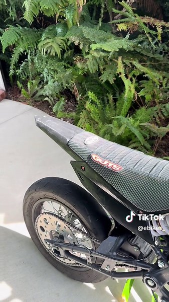 Discover the New Supermoto Electric Bike