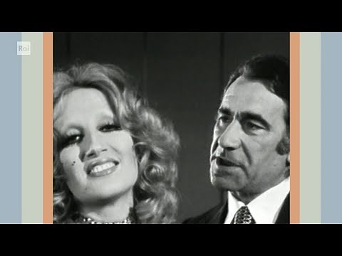 Mina e Alberto Lupo cantano "Parole Parole" nel 1972