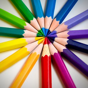 Make Vibrant Hues with the Best Oil-Based Colored Pencils