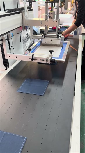 Non woven silk screen printing machine, handbag silk screen printing machine丝印机，移印机，丝网印刷机厂家直销