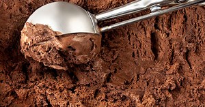 Dicas infalíveis: aprenda como amolecer o sorvete congelado rapidamente