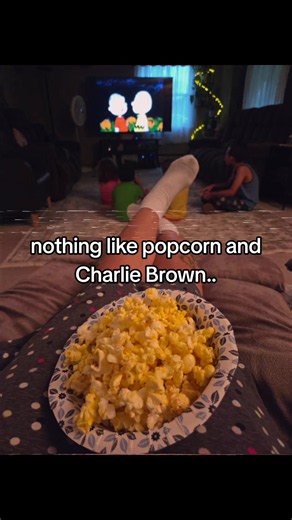 #charliebrown | popcorn