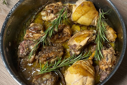 Pollo alla cacciatora in bianco, la ricetta romana - MoltoFood