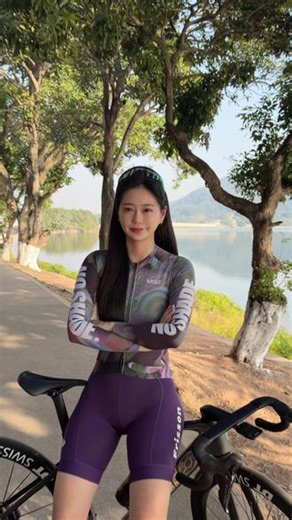 有没有人爱我已经不重要了，没人害我就行 #骑行