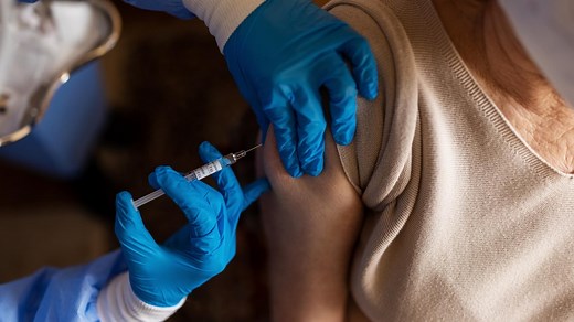Zona : la vaccination gratuite ratisse-t-elle assez large?