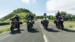 Sfida Crossover: Tracer GT, Multistrada 950, F 900 XR o Turismo Veloce? Video