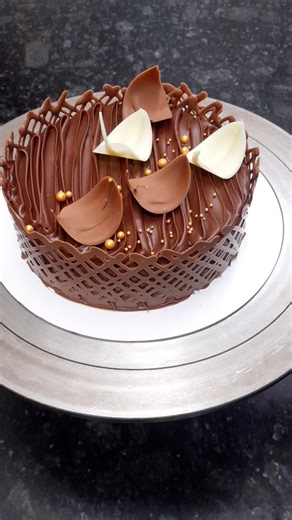 smoth chocolate cake design unique style decoration ideas #fancycake #viralreels