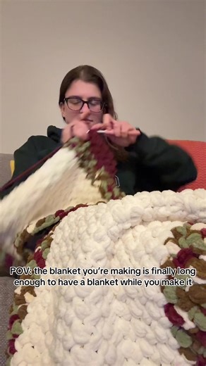 Creating a Cozy Crochet Blanket: A Rewarding DIY Project