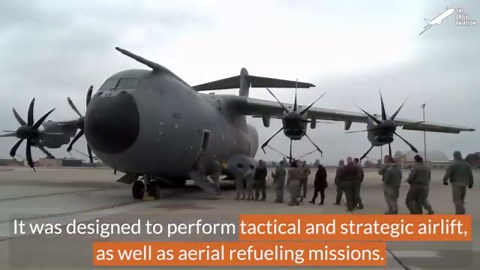 UK Pilots Demonstrate New A400M Aircraft in Action
