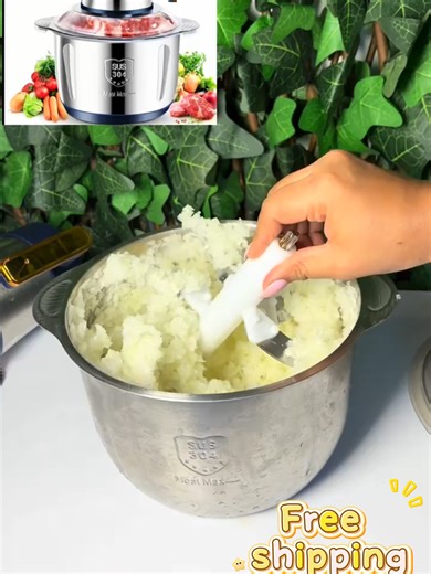 "Say goodbye to tedious chopping! 🥩🥕 This meat grinder and food proc...