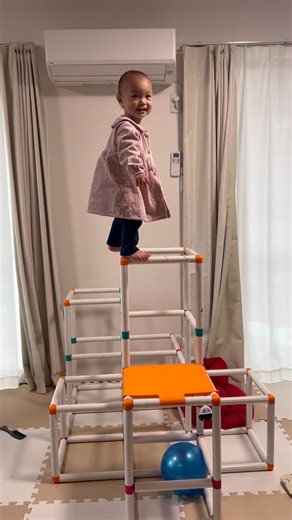 Incredible balance/She is one and a half years old! #baby #shorts