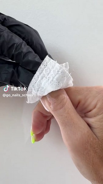 Expectation : 10 / 10 , Reality : …………. Still cute though #nailfail #plazaarkadia #kepong #healthynails #hygiene #desaparkcity