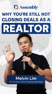 Why do some realtors close 𝟏𝟎𝐱 𝐦𝐨𝐫𝐞 𝐝𝐞𝐚𝐥𝐬… Using the 𝐬𝐚𝐦𝐞 𝐭𝐨𝐨𝐥𝐬, 𝐬𝐚𝐦𝐞 𝐩𝐥𝐚𝐭𝐟𝐨𝐫𝐦𝐬, 𝐚𝐧𝐝 𝐬𝐚𝐦𝐞 𝟐𝟒 𝐡𝐨𝐮𝐫𝐬? It’s not hustle. It’s not luck. 🚫 It’s not about working harder. ✅ It’s about 𝐩𝐨𝐬𝐢𝐭𝐢𝐨𝐧𝐢𝐧𝐠 𝐲𝐨𝐮𝐫𝐬𝐞𝐥𝐟 where clients come to you—not the other way around. And most agents don’t even realise they’re invisible 𝐮𝐧𝐭𝐢𝐥 𝐢𝐭’𝐬 𝐭𝐨𝐨 𝐥𝐚𝐭𝐞. Melvin Lim (Co-Founder & CEO of PropertyLimBrothers) breaks it all down in the 𝐍𝐢𝐜𝐡𝐞 𝐏