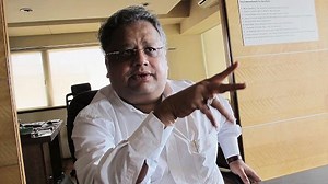 4.7K views · 16 reactions | Is gloom and doom over for Indian economy?: Big Bull Rakesh Jhunjhunwala | Download the ET App: https://bit.ly/ETMainApp | The Economic Times | Facebook